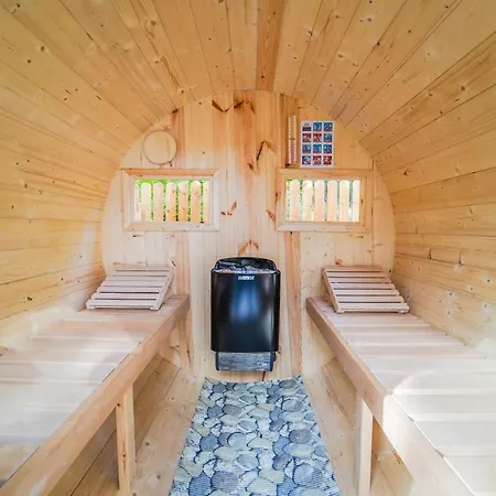 Behagliches Mit Kamin Mitten Im Wald Holiday home Feuchtenbach