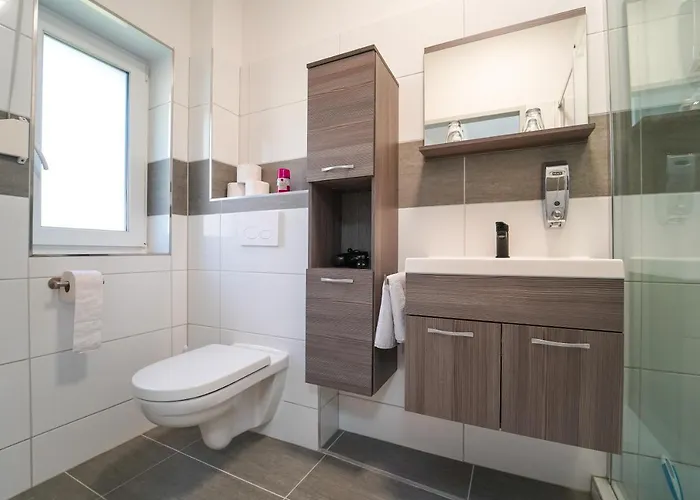 Vakantiehuis Behagliches Mit Kamin Mitten Im Wald *