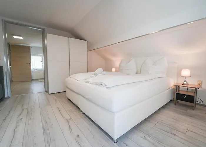 Behagliches Mit Kamin Mitten Im Wald Vakantiehuis Feuchtenbach