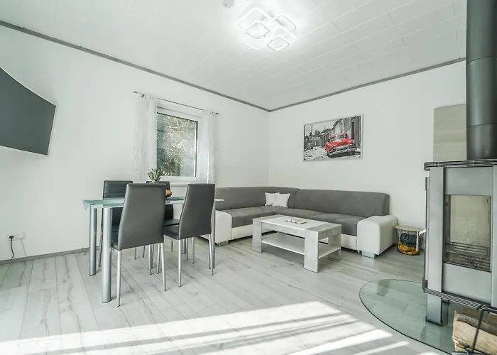 Vakantiehuis Behagliches Mit Kamin Mitten Im Wald Feuchtenbach